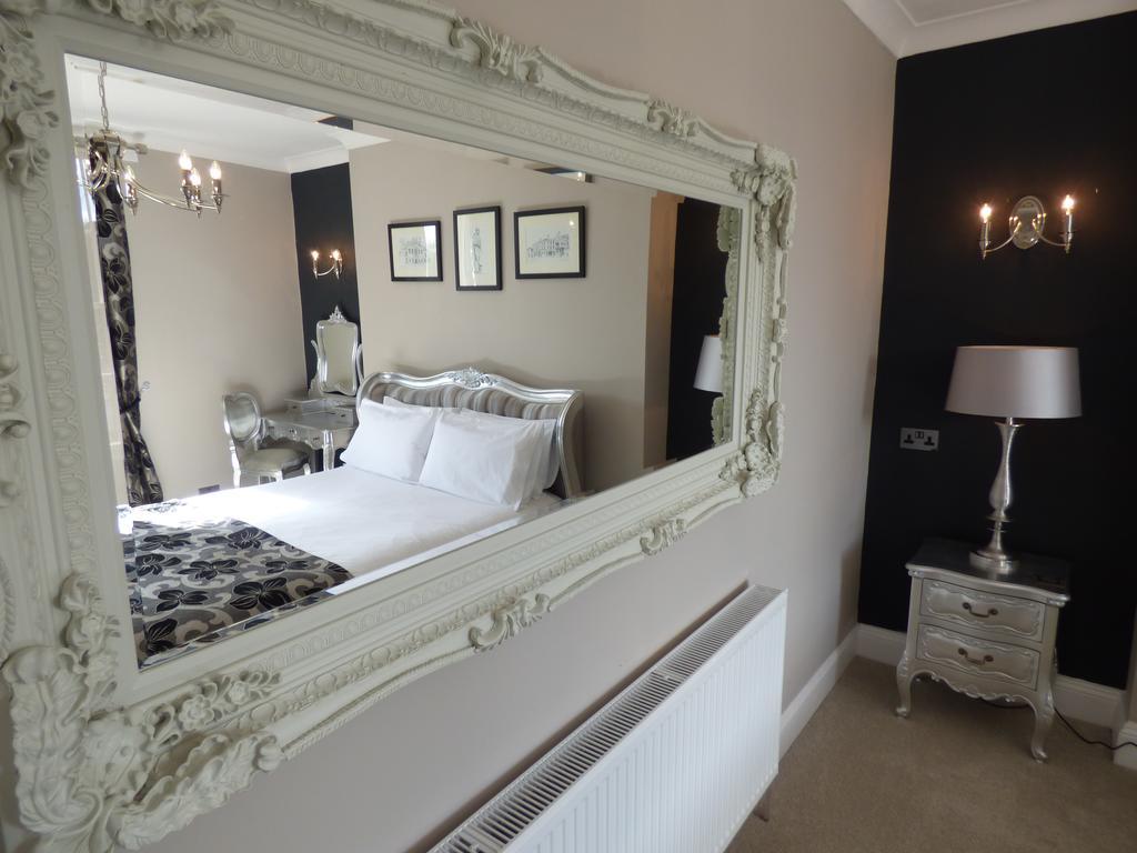 The Duke Of Tavistock Hotel Tavistock  Room photo